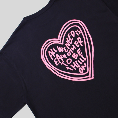 1M UNISEX T-Shirt Heart